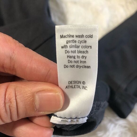 ATHLETA GRAY SPANDEX LONGSLEEVED‎ RUCHED SIDE SZ S - Picture 8 of 9
